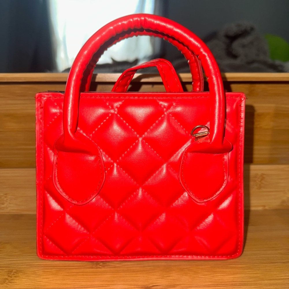 Red Patent Leather Mini Purse!